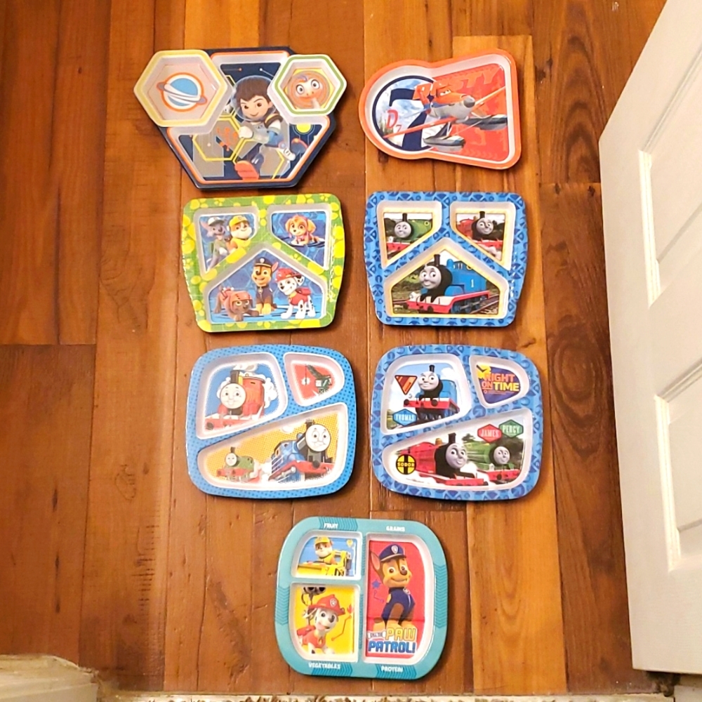 Kids Disney Store/Zak! Designs Plate Bundle